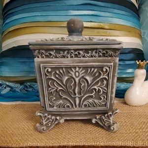 Jewelry and Trinket Chest*